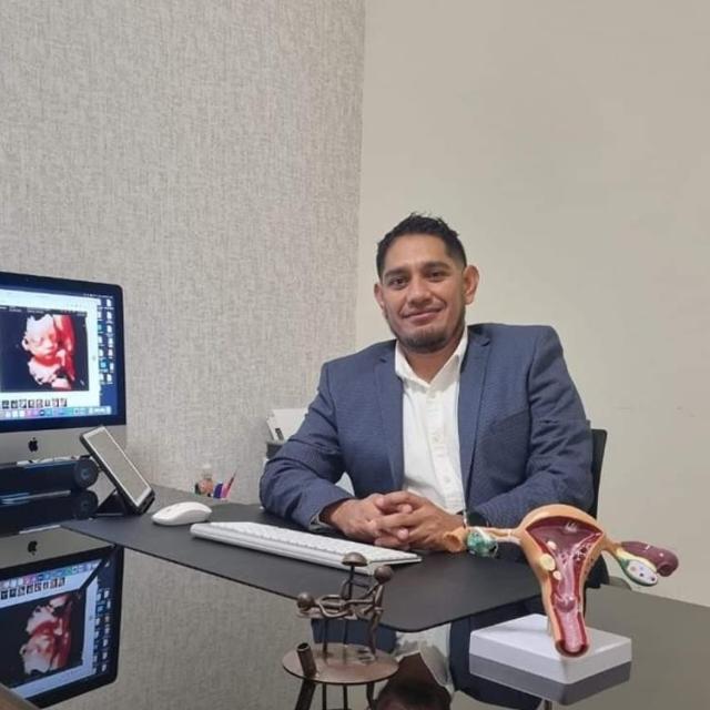 Dr. José Domingo Castro Jacobo